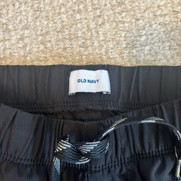 Old Navy Boys Black Stretchtech Shorts - size XL - Picture 2 of 5